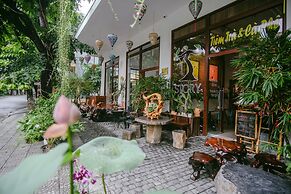 LAM Apartment & Hotel Danang