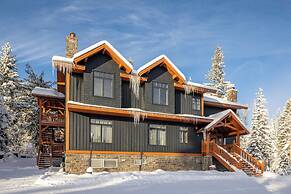 Copper Horse Lodge