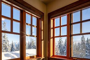 Copper Horse Lodge