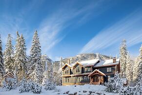 Copper Horse Lodge