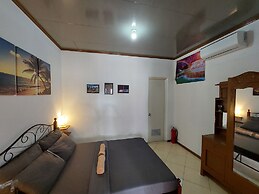 Ohlala Hostel