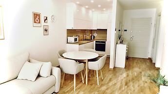 Apartment Borovje-River View