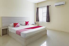 OYO 3343 Sunrise Hotel