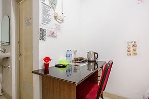 OYO 3420 Alex Hostel