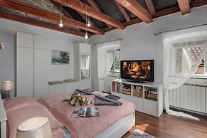 Holiday Home Meja Private Pool