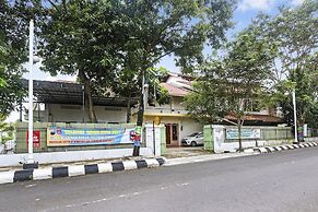 Hotel O Alika Homestay