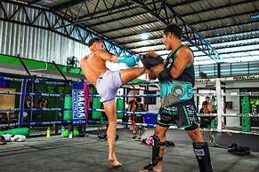 Phuket Muay Thai Hotel Rawai Beach
