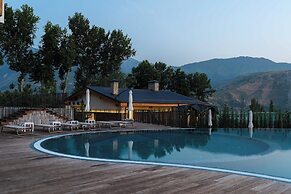 Burchmulla Resort & Chalets