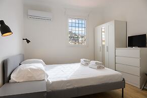 Sapiti Modern by Mmega
