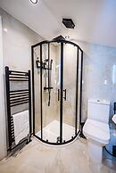 Luxurious 3-Bedroom Oasis Manchester