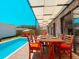 Kıvanç Tatil Köyü