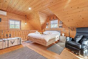 Log Cabin Forest Chalets