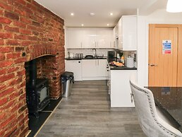 Tower Apartment