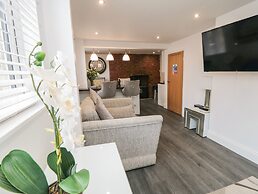 Tower Apartment