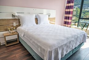 TOK EPİK HOTEL