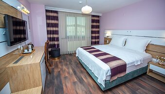 TOK EPİK HOTEL