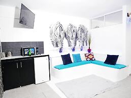 1 Deluxe Lifestyle