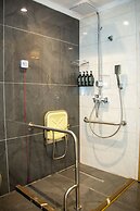 Days Inn By Wyndham Istanbul Bomonti