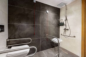 Days Inn By Wyndham Istanbul Bomonti