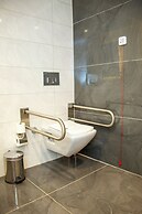 Days Inn By Wyndham Istanbul Bomonti