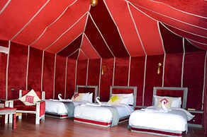 Relaxing Desert Camp