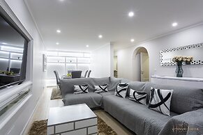 Charming 3-bed House in Funchal