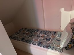 Small 2 Room Apartment in Sollentuna