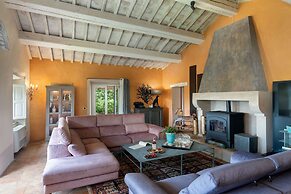 Authentic Tuscan Luxury