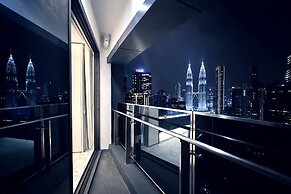 Eaton Residences KLCC by Luna
