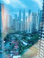 Eaton Residences KLCC by Luna