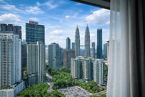 Eaton Residences KLCC by Luna
