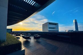 Eaton Residences KLCC by Luna