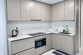 Eaton Residences KLCC by Luna