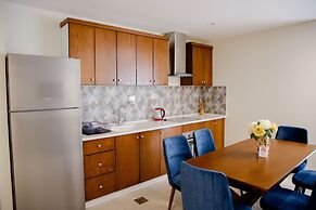 Al-Istiklal Suites