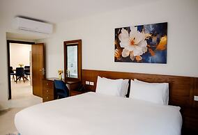 Al-Istiklal Suites