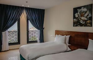 Al-Istiklal Suites
