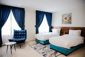 Al-Istiklal Suites