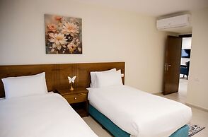 Al-Istiklal Suites