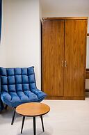 Al-Istiklal Suites