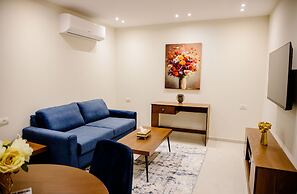 Al-Istiklal Suites