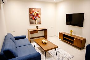 Al-Istiklal Suites