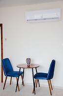 Al-Istiklal Suites