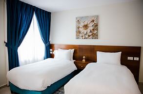 Al-Istiklal Suites