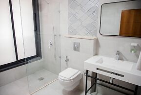 Al-Istiklal Suites
