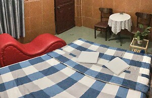 Lucky Motel