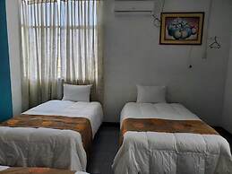 Hotel Manta Real