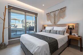 TAF Beach Villas with Tesla