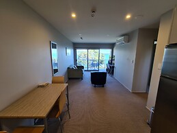 Te Kaha Beach Hotel