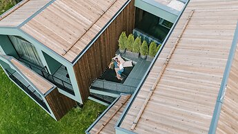 FLORIS GREEN SUITES