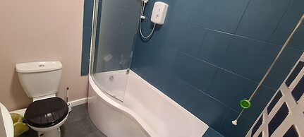 Charming 1-bed Apartment in Barnsley